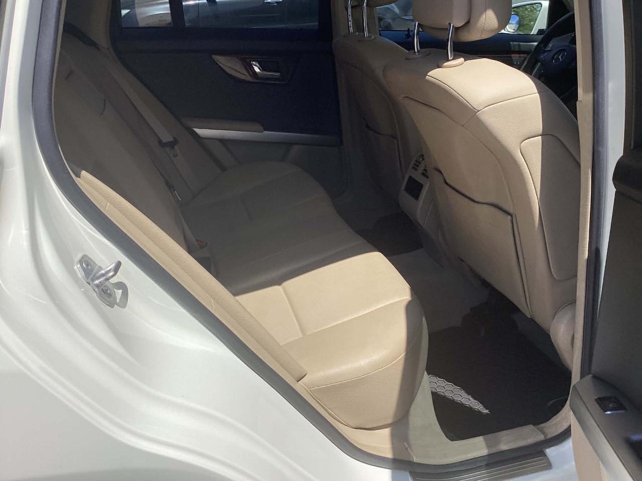 Mercedes-Benz GLK-Class GLK350 4MATIC 2011