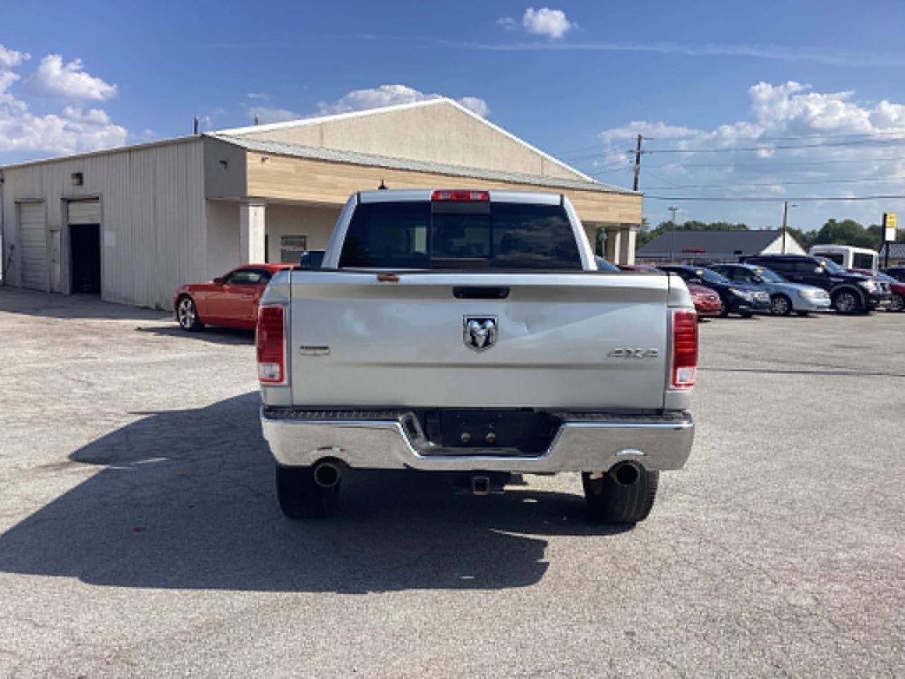 RAM 1500 Laramie Crew Cab SWB 4WD 2014
