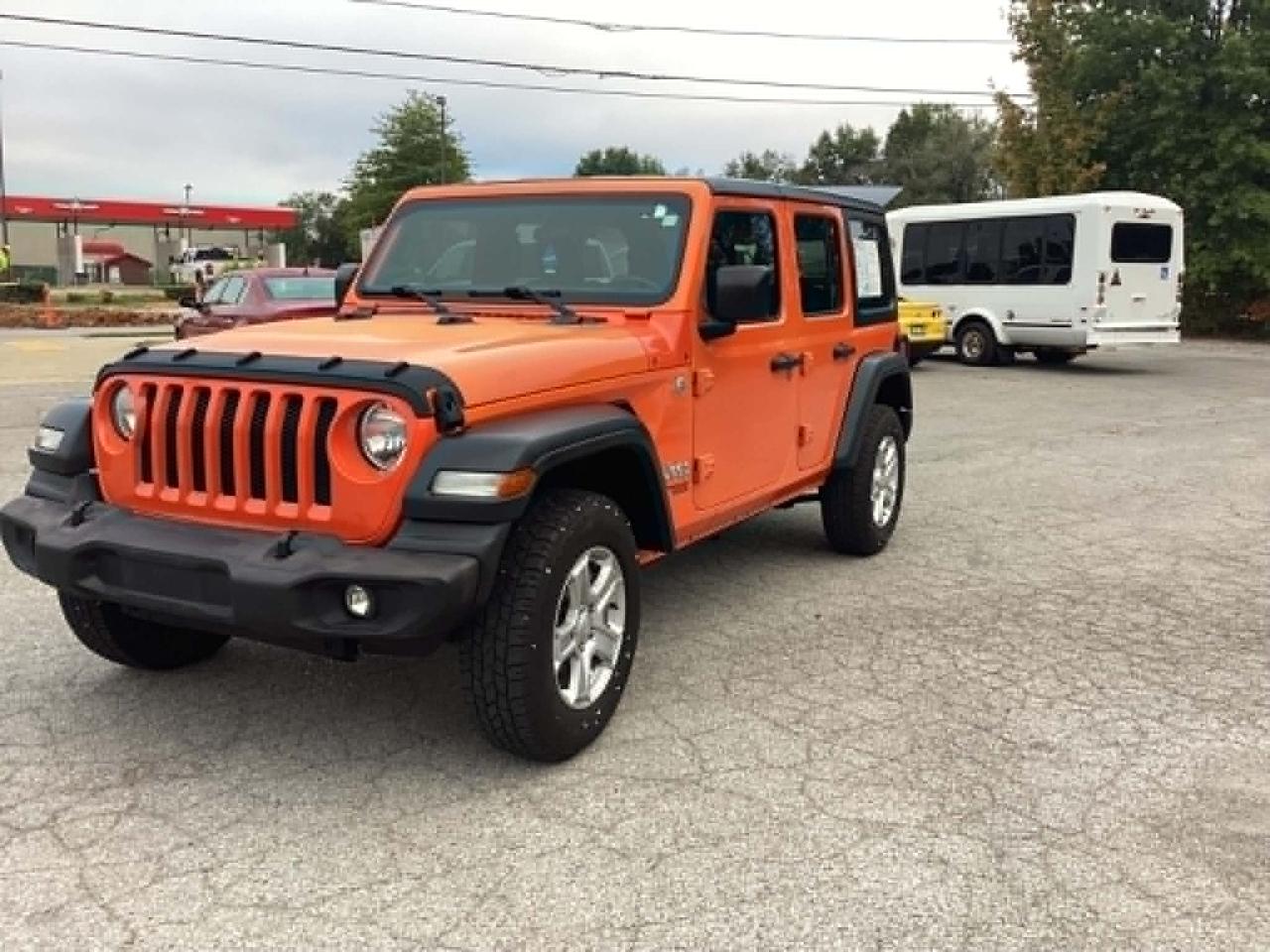 Jeep Wrangler Unlimited Sport 2018