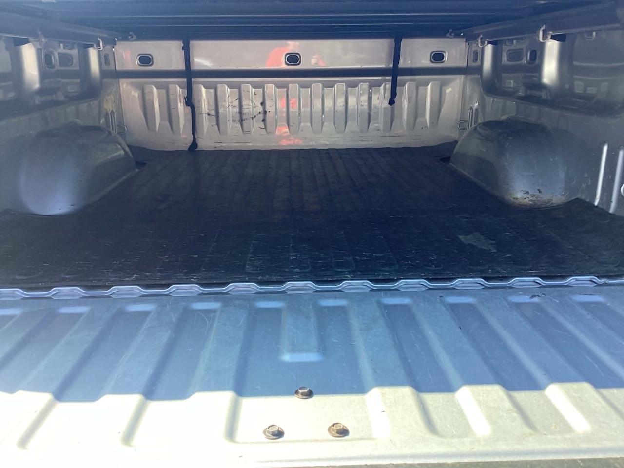 Chevrolet Silverado 1500 LTZ Crew Cab 4WD 2011