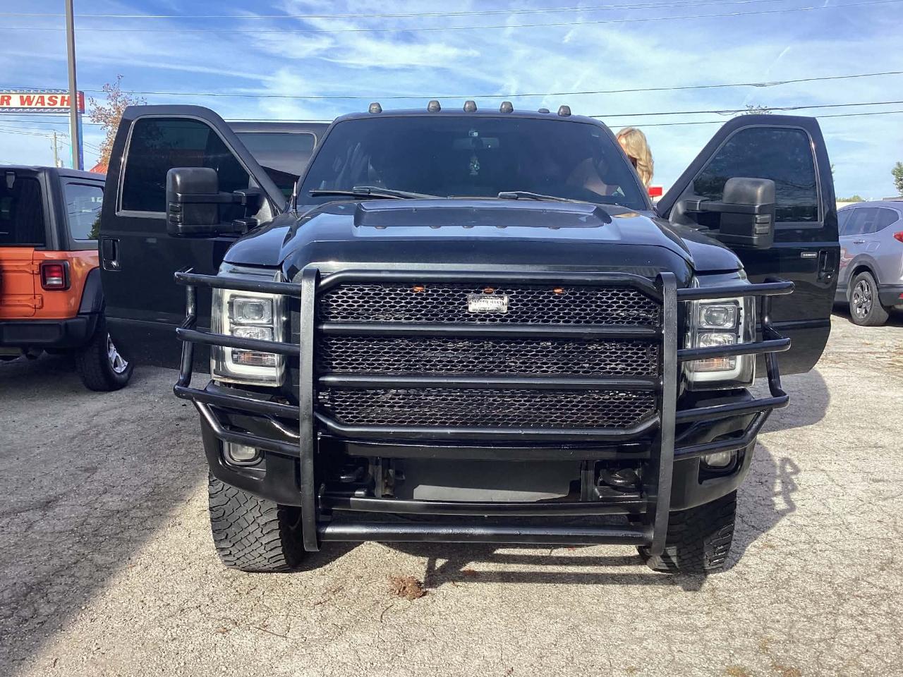 Ford F-250 SD XLT Crew Cab Long Bed 4WD 2015
