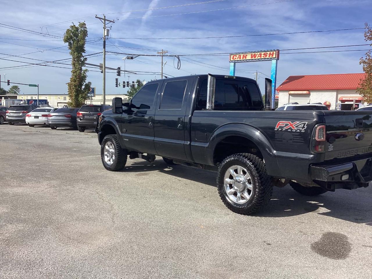 Ford F-250 SD XLT Crew Cab Long Bed 4WD 2015