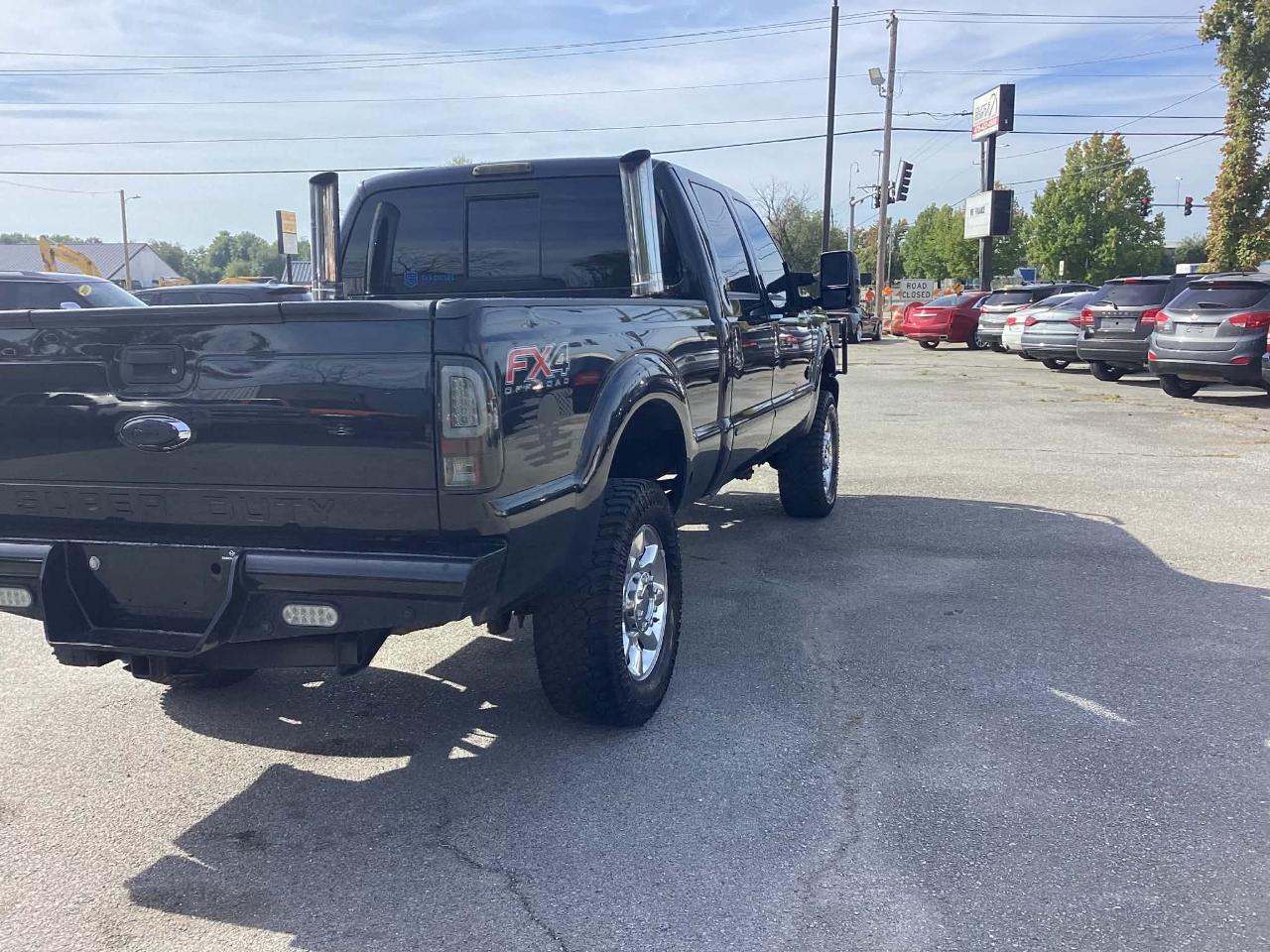 Ford F-250 SD XLT Crew Cab Long Bed 4WD 2015
