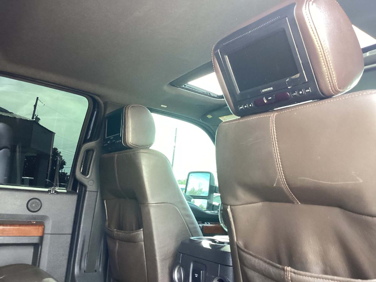 Ford F-250 SD XLT Crew Cab Long Bed 4WD 2015