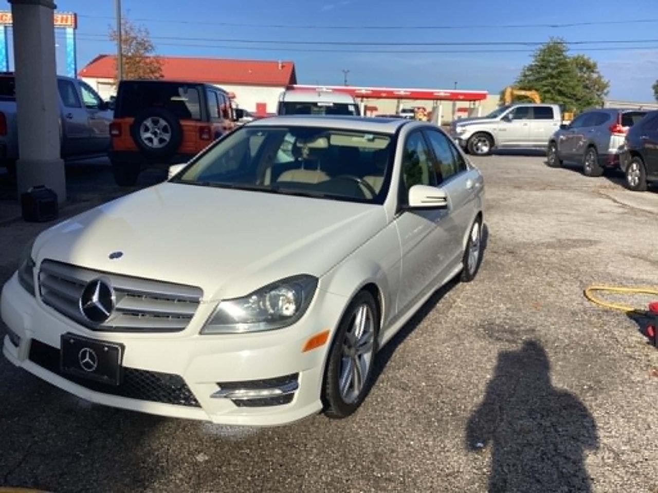 Mercedes-Benz C-Class C300 4MATIC Luxury Sedan 2012