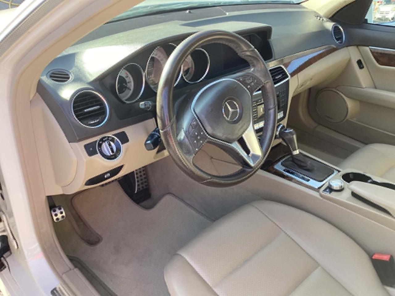 Mercedes-Benz C-Class C300 4MATIC Luxury Sedan 2012