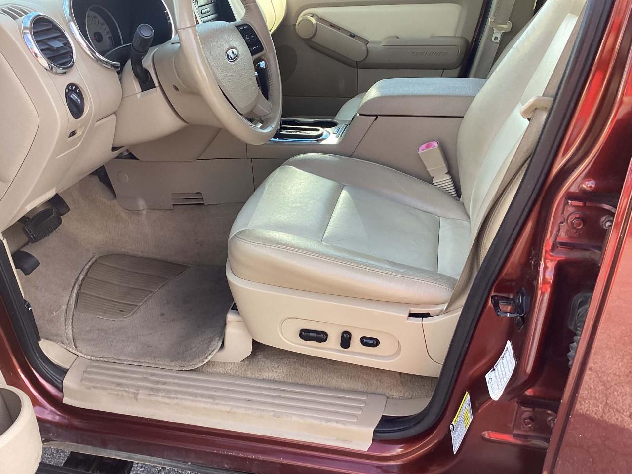 Ford Explorer Eddie Bauer 4.0L 4WD 2009