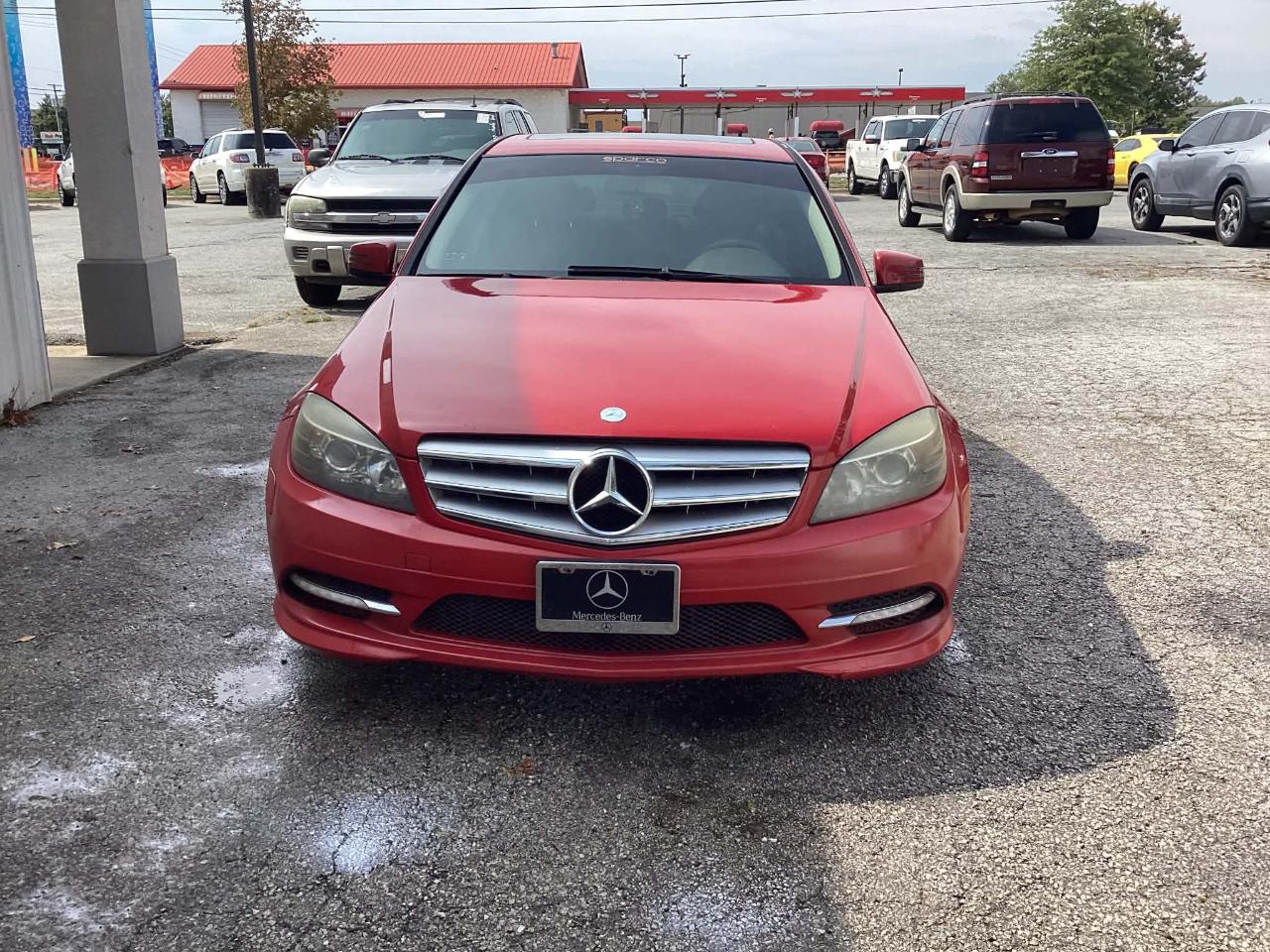Mercedes-Benz C-Class C300 Luxury Sedan 2011