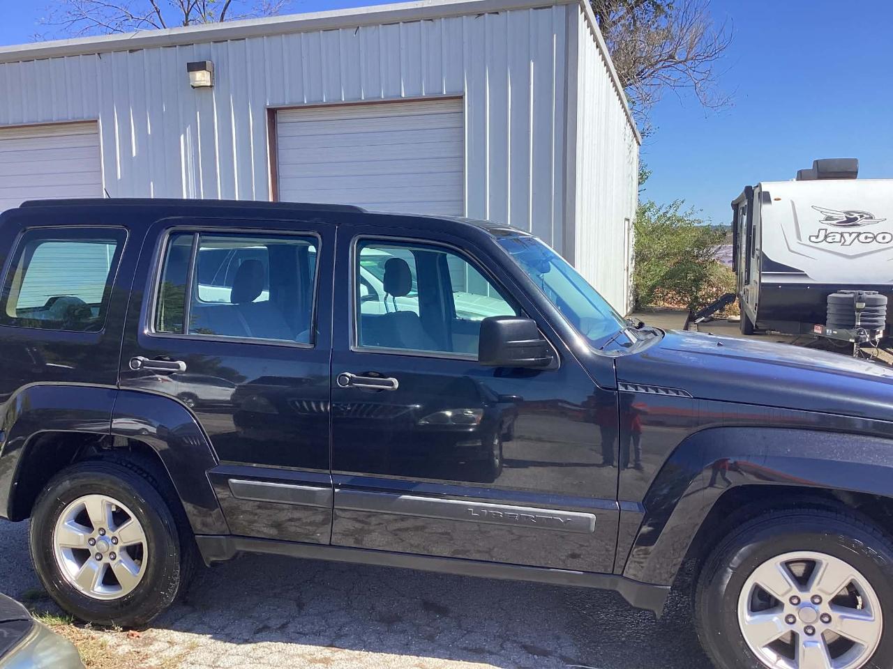 Jeep Liberty Sport 4WD 2012