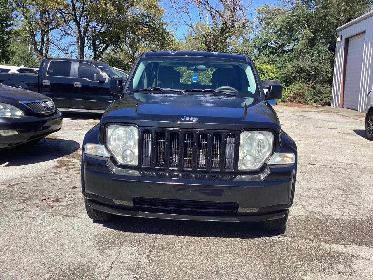 Jeep Liberty Sport 4WD 2012
