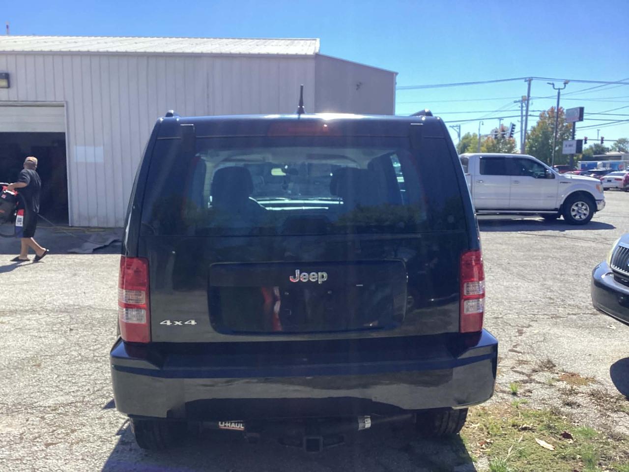 Jeep Liberty Sport 4WD 2012
