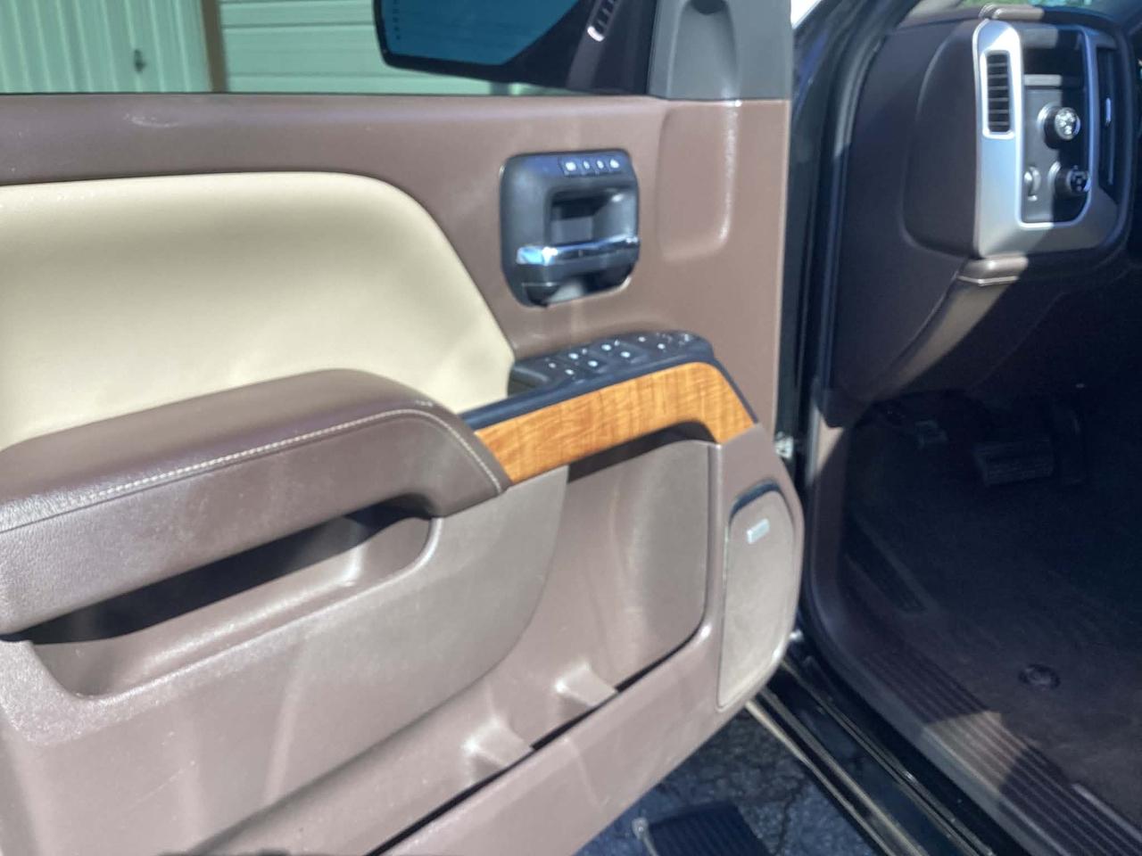 GMC Sierra 1500 SLT Crew Cab 4WD 2014