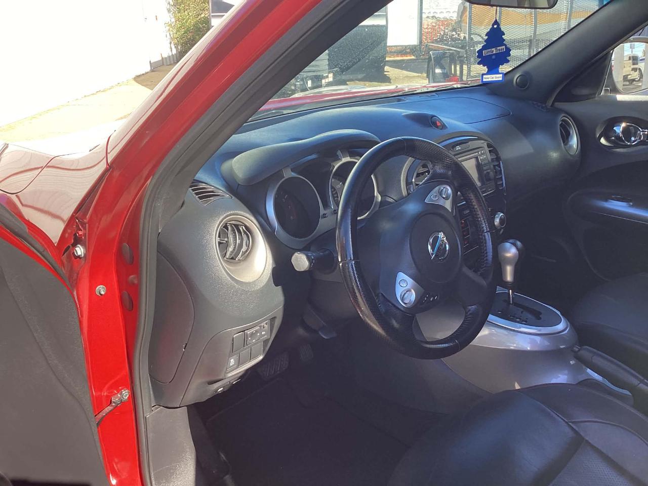 Nissan Juke S FWD 2014