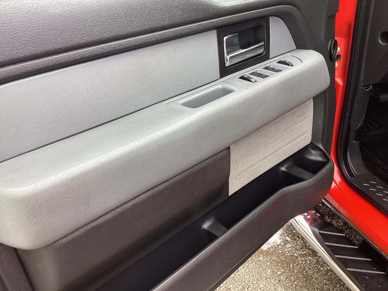 Ford F-150 Platinum SuperCrew 6.5-ft. Bed 4WD 2014
