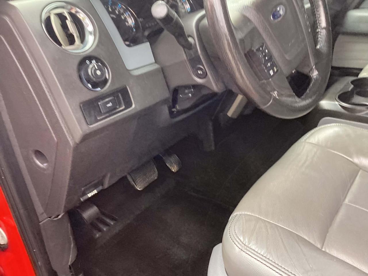 Ford F-150 Platinum SuperCrew 6.5-ft. Bed 4WD 2014