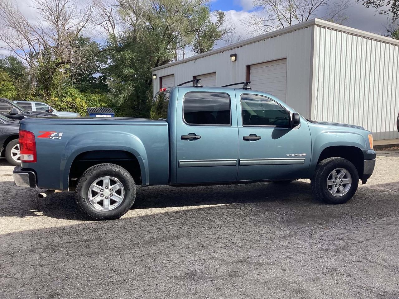 2011 GMC Sierra 1500 SLE Crew Cab 4WD