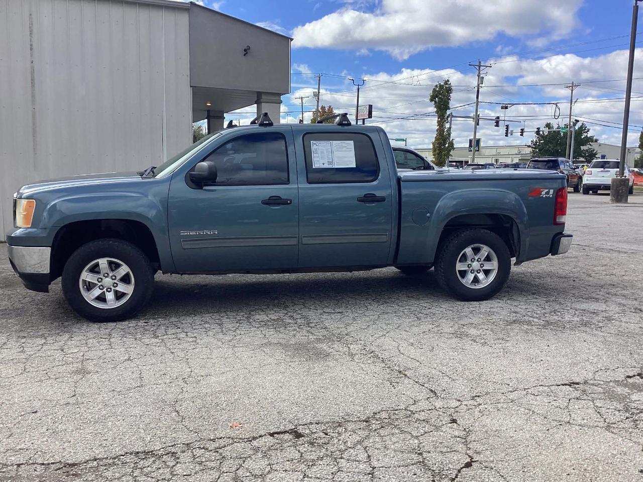 GMC Sierra 1500 SLE Crew Cab 4WD 2011