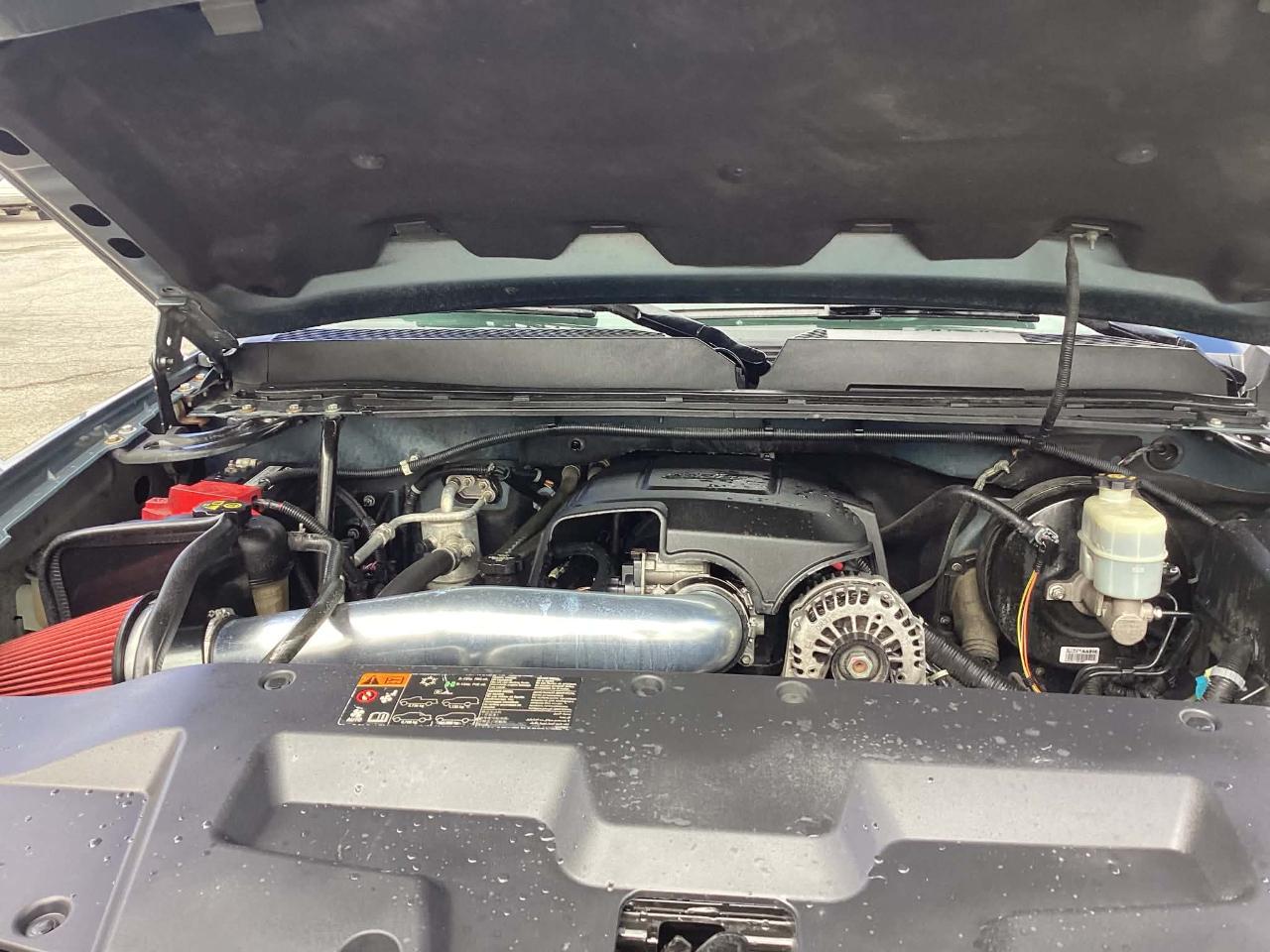 GMC Sierra 1500 SLE Crew Cab 4WD 2011