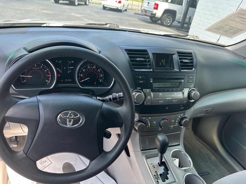 Toyota Highlander FWD 4dr Base (Natl) 2008 Toyota Highlander FWD 4dr Base (Natl) 2008