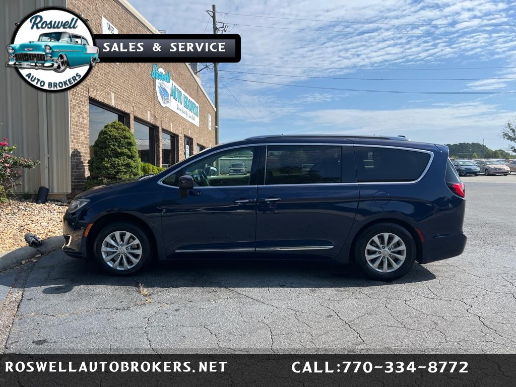 2018 Chrysler Pacifica Touring L FWD