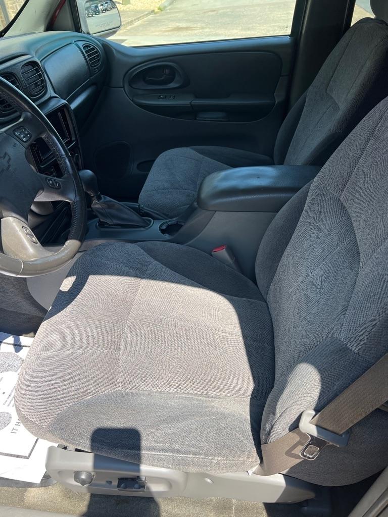 Chevrolet TrailBlazer 4dr 4WD LT 2004