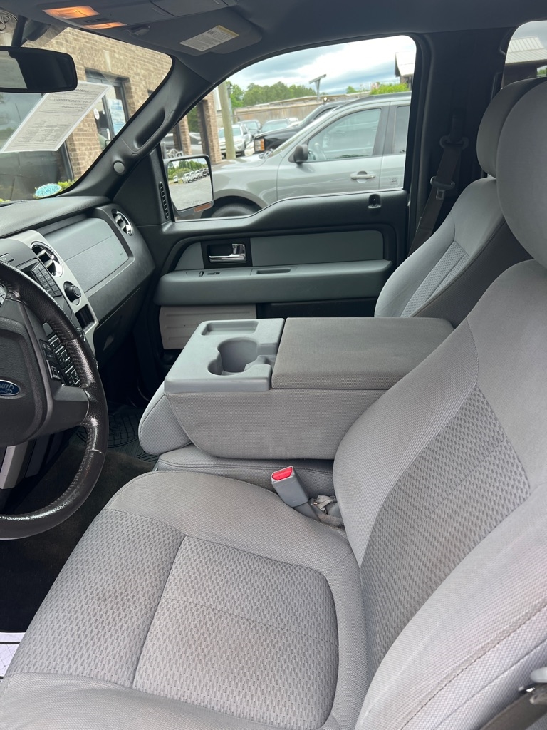 Ford F-150 4WD SuperCrew 145" King Ranch 2014 Ford F-150 4WD SuperCrew 145" King Ranch 2014