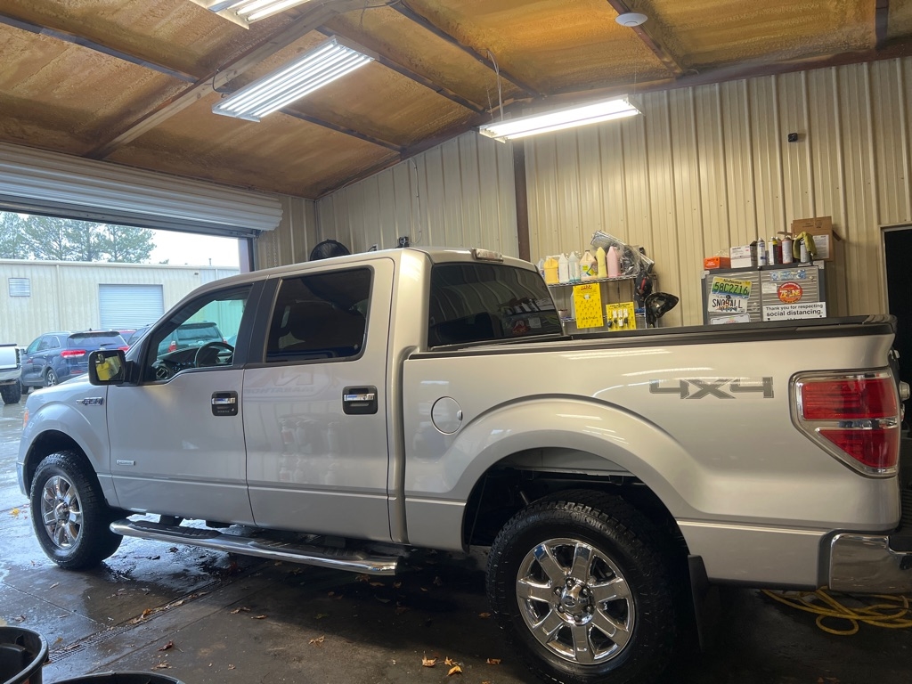 Ford F-150 4WD SuperCrew 145" King Ranch 2014 Ford F-150 4WD SuperCrew 145" King Ranch 2014