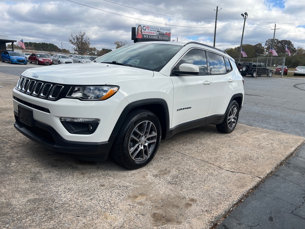 2019 Jeep Compass Latitude w/Sun/Wheel Pkg FWD