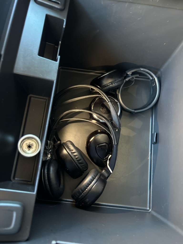 GMC Yukon 2WD 4dr SLE 2015