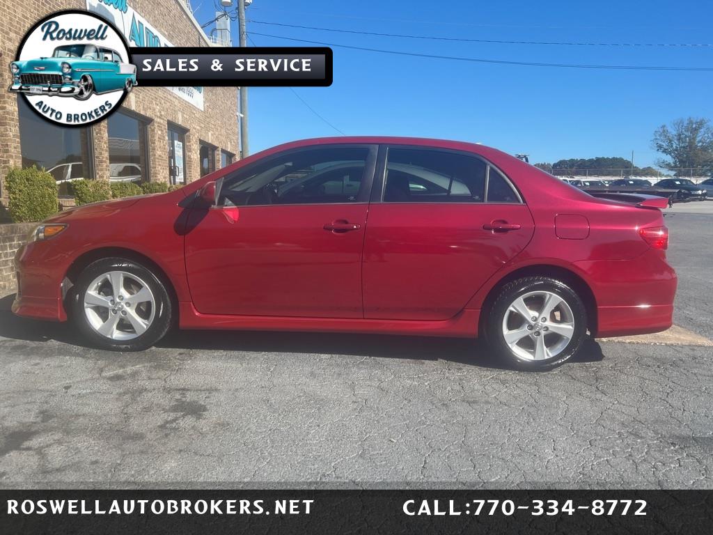 2011 Toyota Corolla 4dr Sdn Man L (Natl)