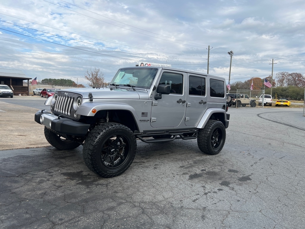 2015 Jeep Wrangler Unlimited 4WD 4dr Sahara