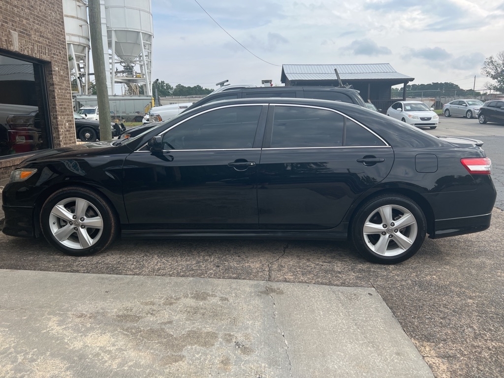 2011 Toyota Camry 4dr Sdn I4 Man LE (Natl)