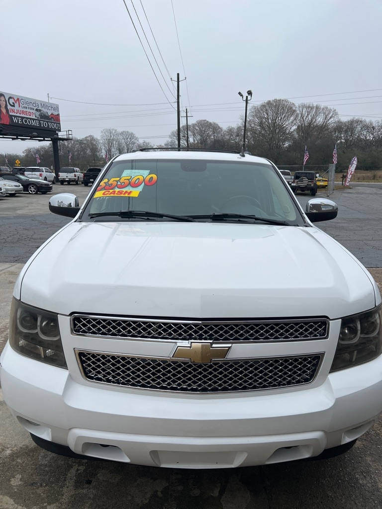 2008 Chevrolet Tahoe LS's photo