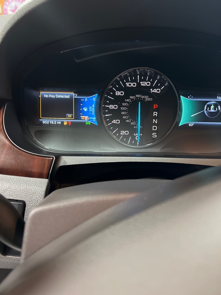 Ford Edge 4dr Limited FWD 2014