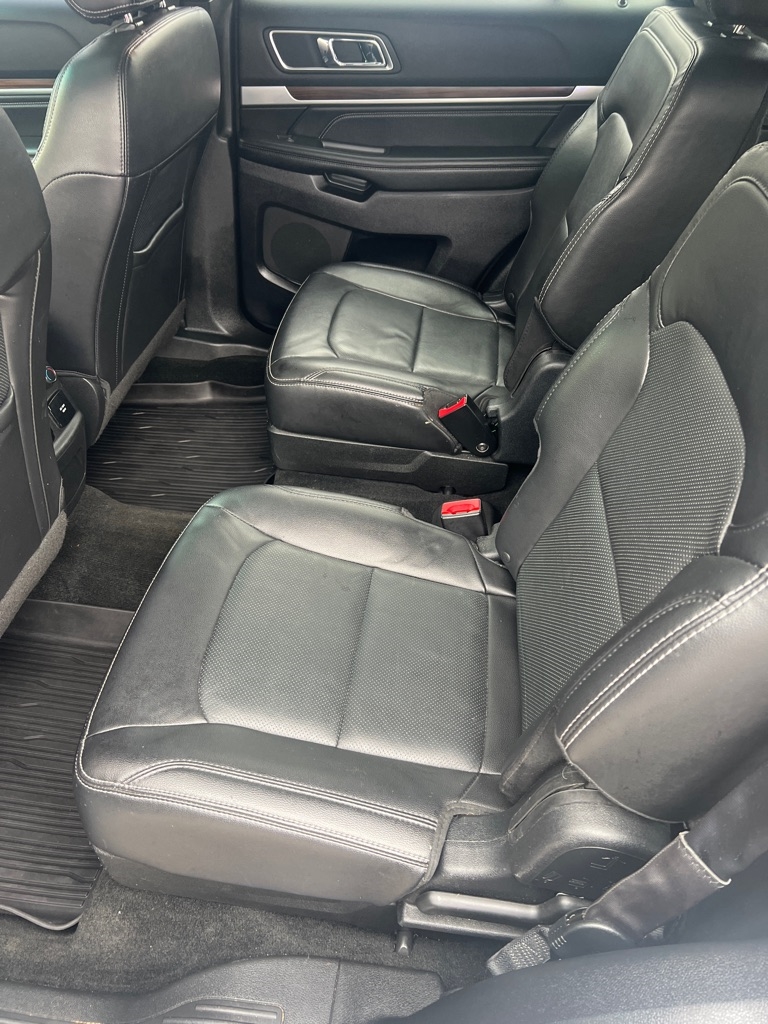 Ford Explorer Limited 4WD 2017