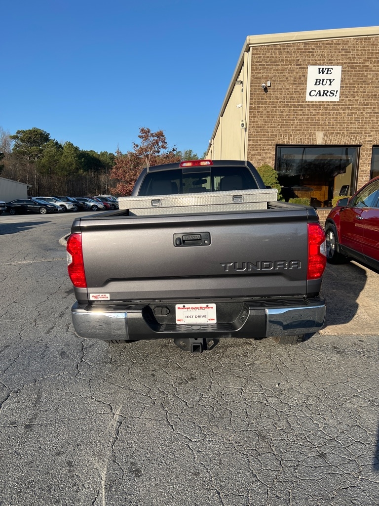 Toyota Tundra 2WD SR5 Double Cab 6.5' Bed 4.6L (Natl) 2017