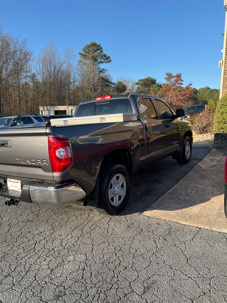Toyota Tundra 2WD SR5 Double Cab 6.5' Bed 4.6L (Natl) 2017