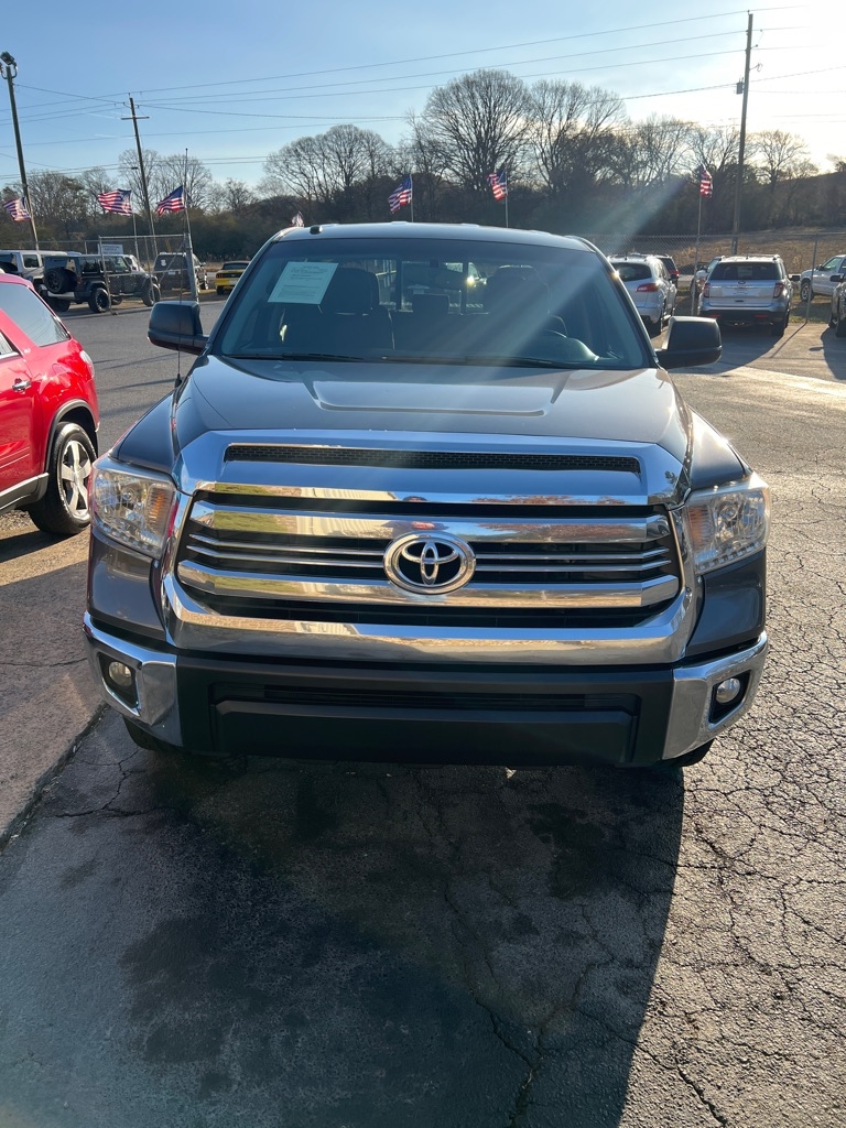 Toyota Tundra 2WD SR5 Double Cab 6.5' Bed 4.6L (Natl) 2017