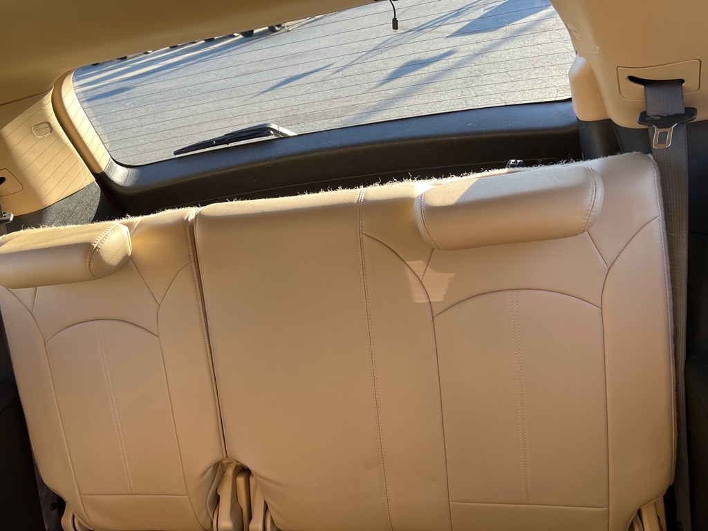 GMC Acadia FWD 4dr SLT2 2012