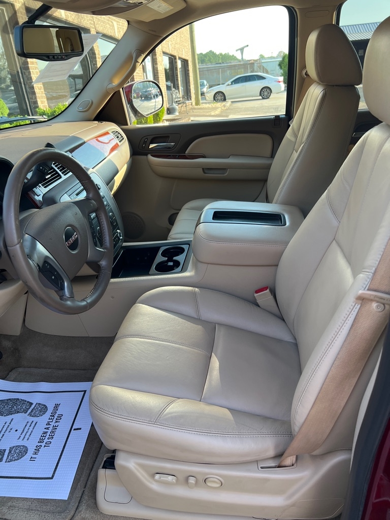 GMC Yukon 2WD 4dr 1500 SLT w/4SB 2009