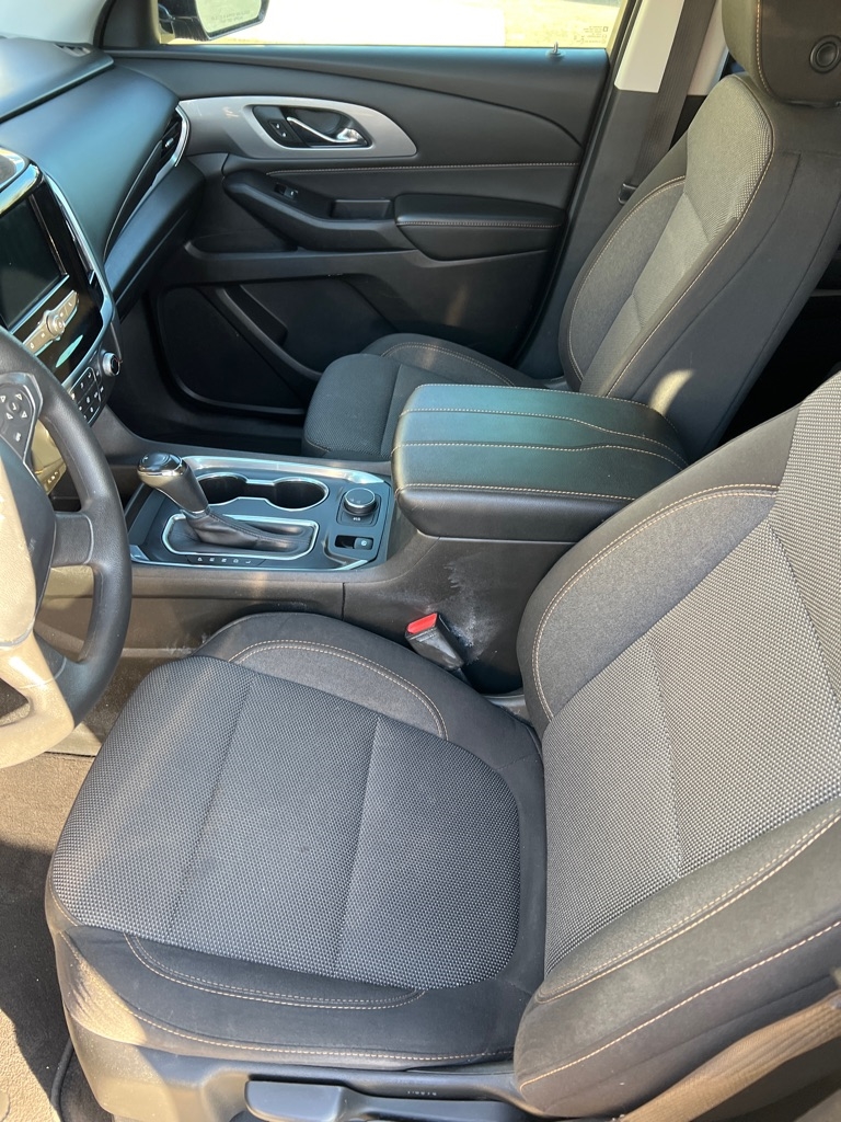 Chevrolet Traverse FWD 4dr LS w/1LS 2020