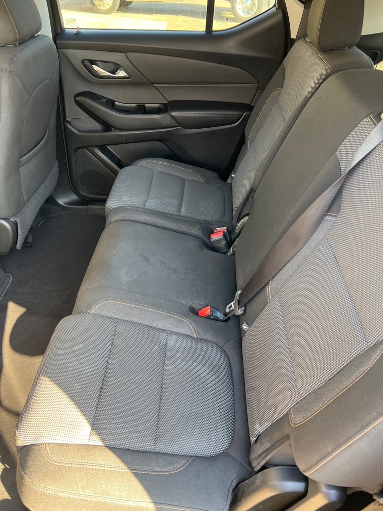 Chevrolet Traverse FWD 4dr LS w/1LS 2020