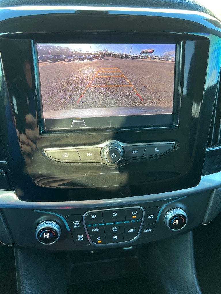 Chevrolet Traverse FWD 4dr LS w/1LS 2020