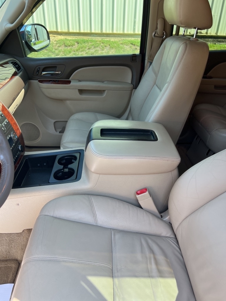 Chevrolet Tahoe 2WD 4dr 1500 LT 2012