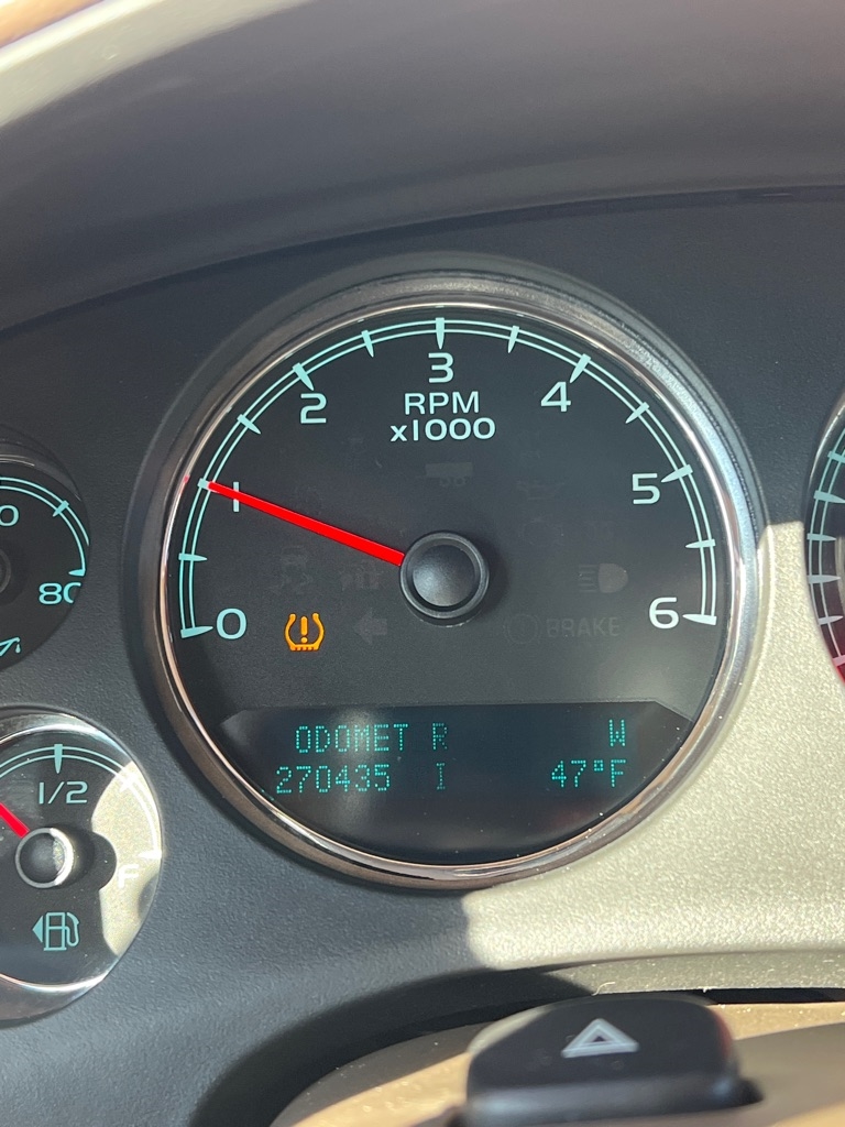 Chevrolet Tahoe 2WD 4dr 1500 LT 2012