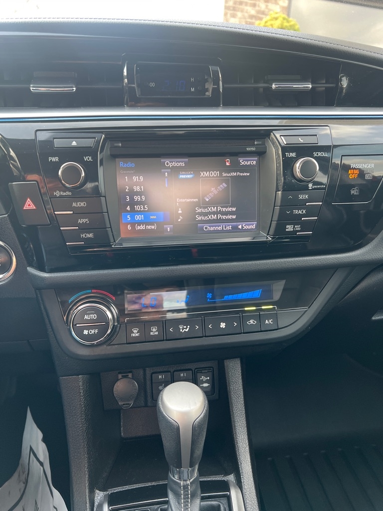 Toyota Corolla 4dr Sdn CVT LE Premium (Natl) 2014