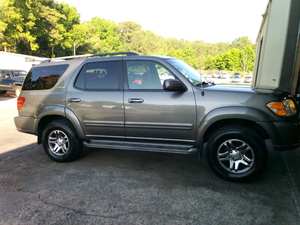 Toyota Sequoia 4dr Limited (Natl) 2004