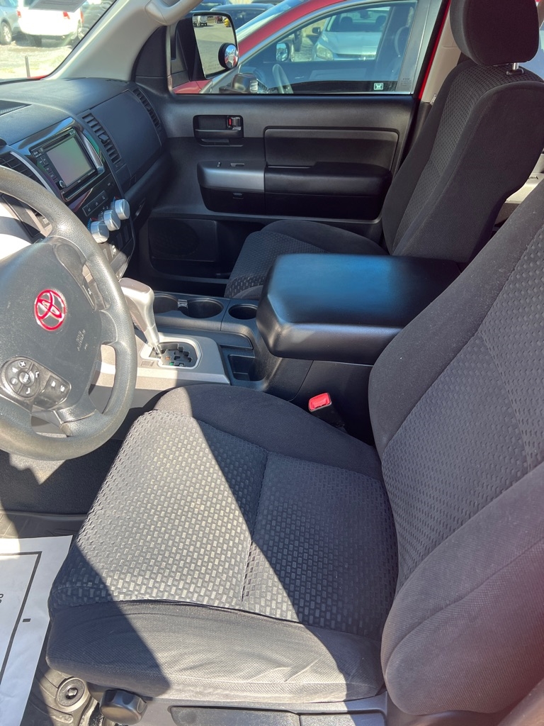 Toyota Tundra 2WD Truck Double Cab 5.7L V8 6-Spd AT (Natl) 2012