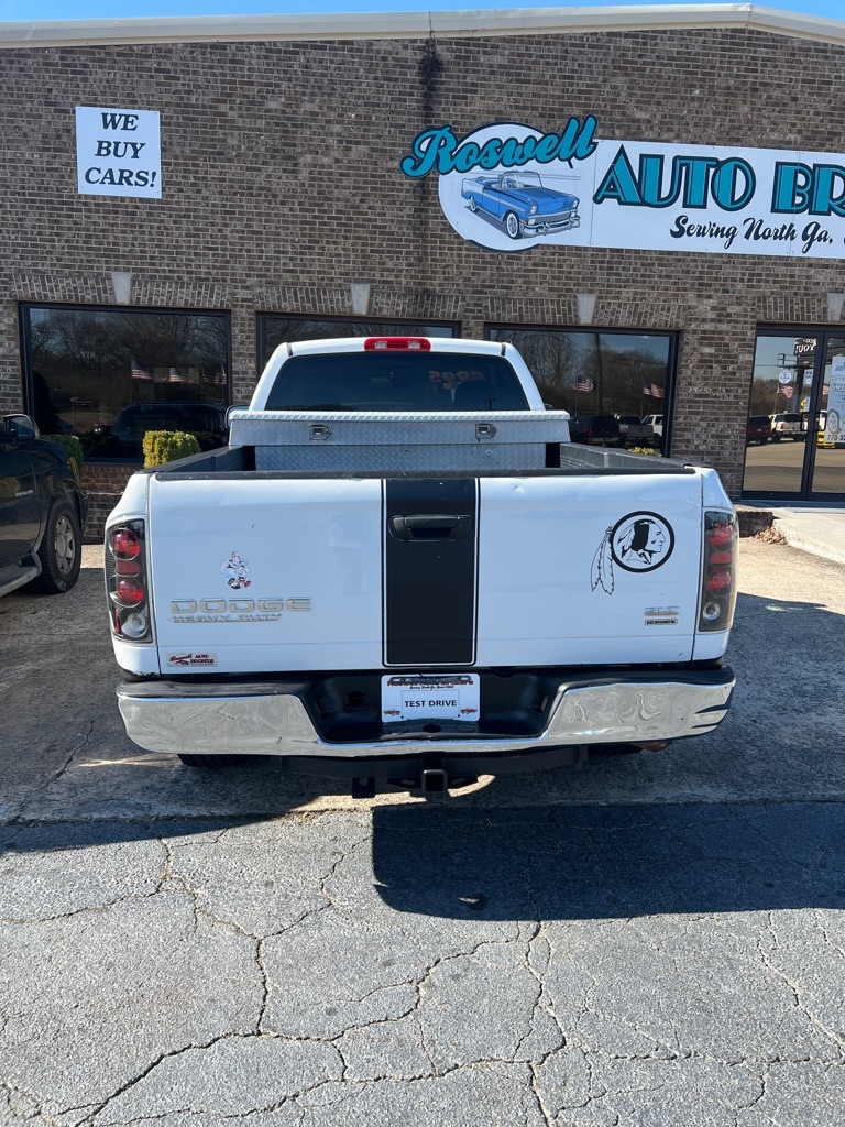 Dodge Ram 1500 2dr Reg Cab 120.5" WB ST 2003