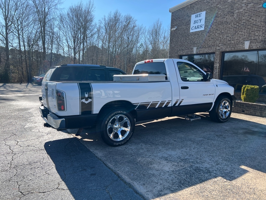 Dodge Ram 1500 2dr Reg Cab 120.5" WB ST 2003